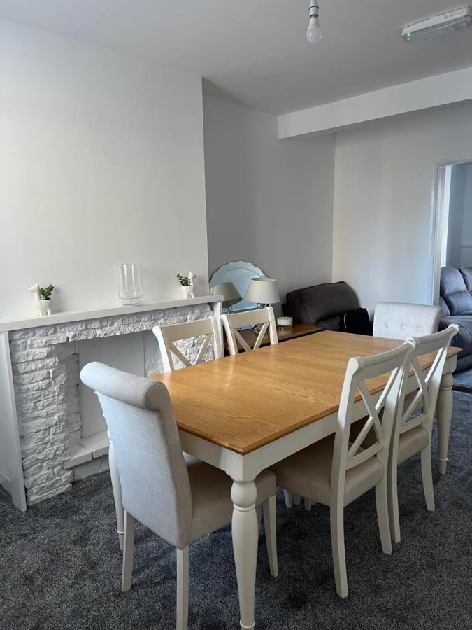 Crown Road Apartment Ситтингбурн Экстерьер фото